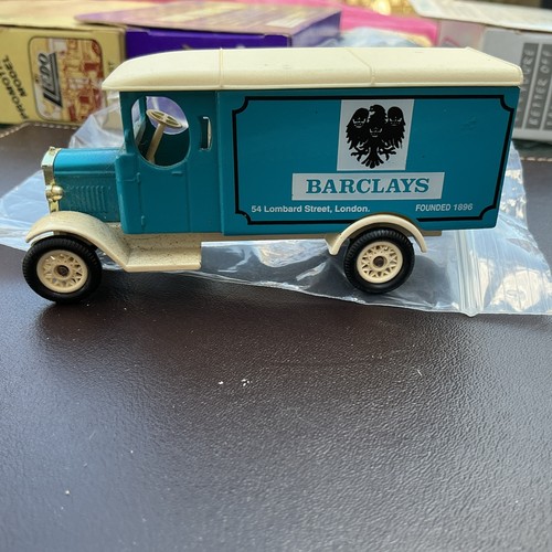 Lledo barclay bank morris - lledo, barclay’s