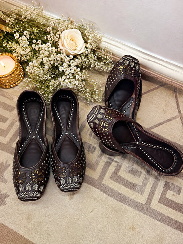Women indian brown - indian,