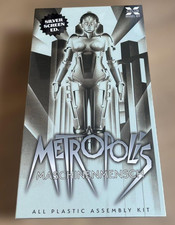 X-PLUS Metropolis Maria SILVER