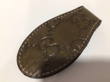 GUCCI Signed “ GG “ LOGO MONEY CLIP / GUCCI Box