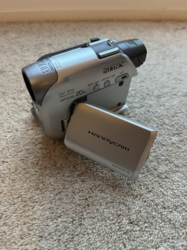 Sony dcr hc19e handycam minidv - dcr-hc19e,