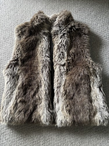Faux fur gilet - faux,