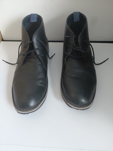 Mod style black - leather, desert