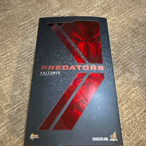Hot toys predators falconer - hot,