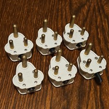 MK 15 Amp Round vintage 3 Pin