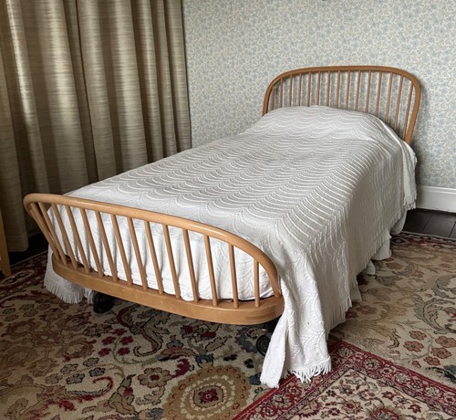 Mid 20th century - ercol, single