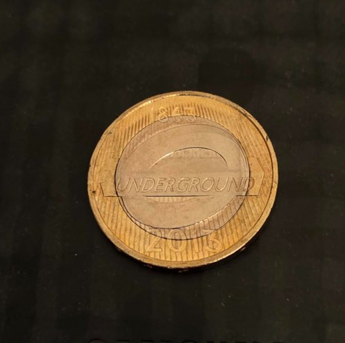 Coin two pound london - £2,
