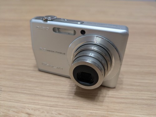 Casio digital camera exilim - casio,