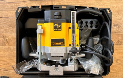 Dewalt dw625 240v - ek, 1/2"