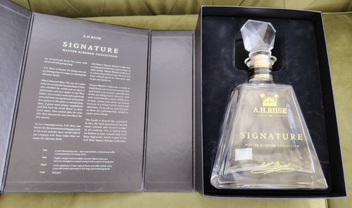 Rise signature rum empty - a.h.rise,