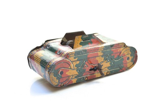 Mettoy tinplate tank - mettoy,