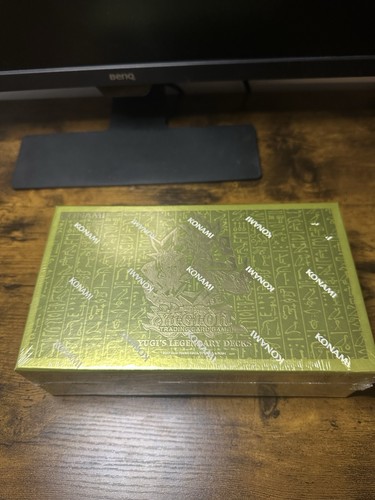 Yugi legendary decks new - legendary,