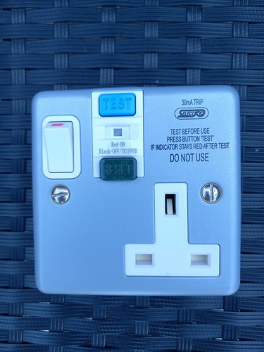 Selectric lg9099mb rcd gang - selectric, lg9099mb-rcd