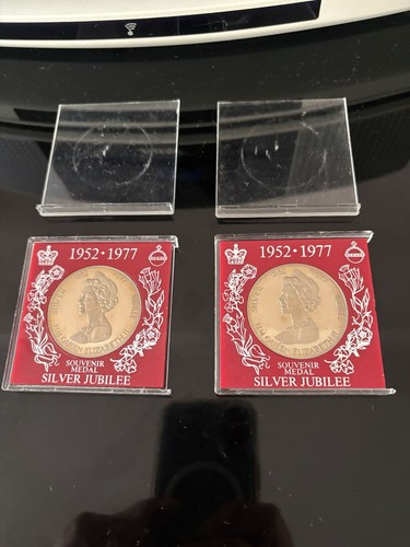 Queen elizabeth silver - queen,