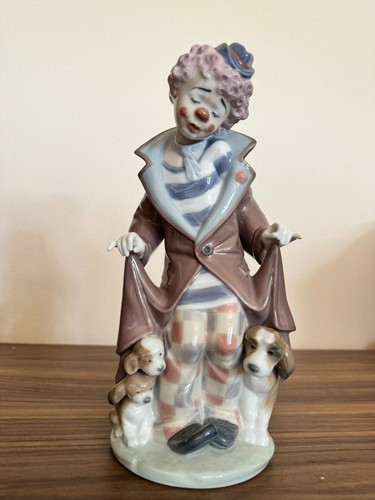 Lladro surprise clown - clown, with