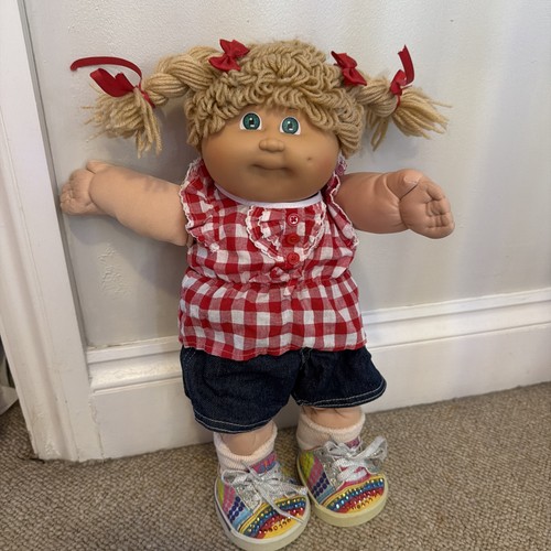 Cabbage patch kids girl - girl, blonde