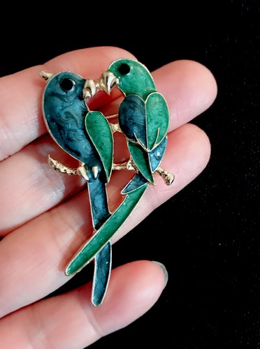 Vintage style jewellery art - style,