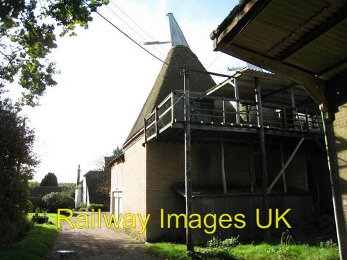 Photo oast house hazelden - oast,