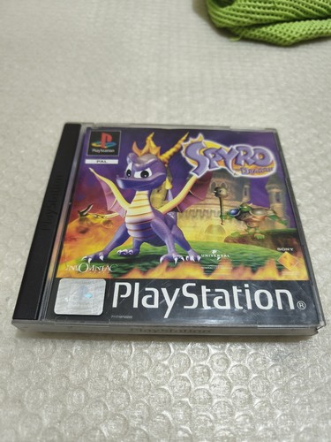 Spyro the dragon ps1 - spyro,