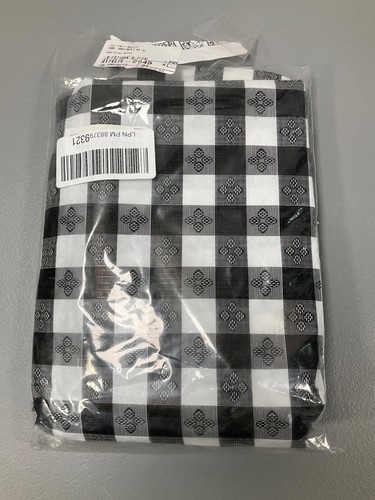 Tablecloth for folding table - tablecloth,