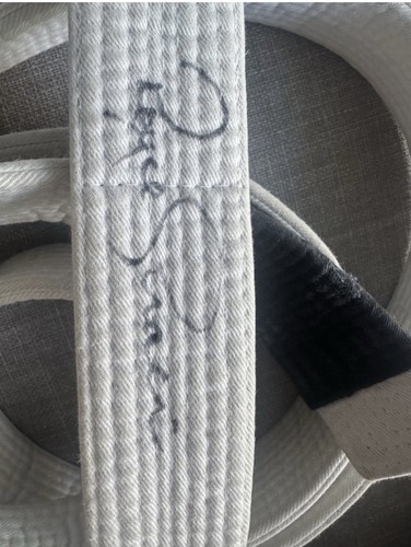 Royce gracie signed - royce, jitsu