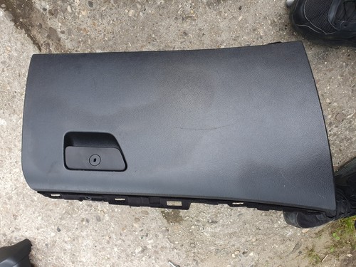 Ford mondeo mk5 glove box - ford,