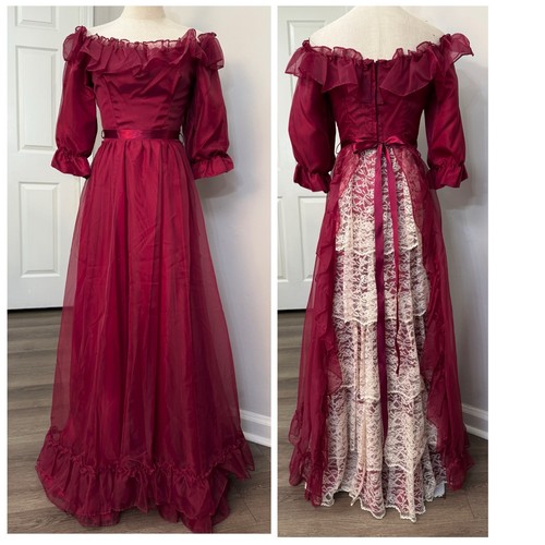 Vintage dark red - lace, off