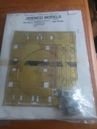 Jidenco models 00 gauge - models.,
