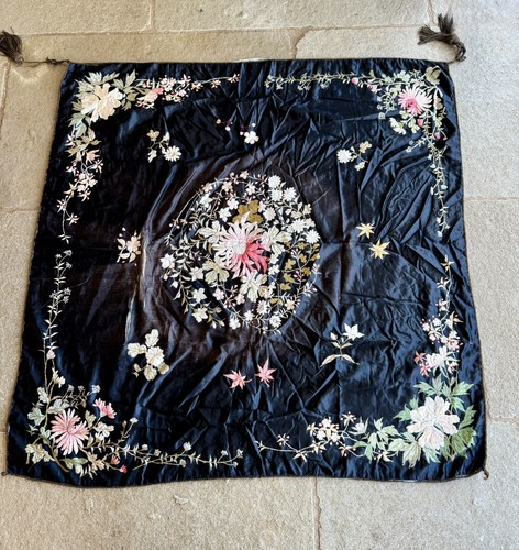 Antique chinese black - chinese,
