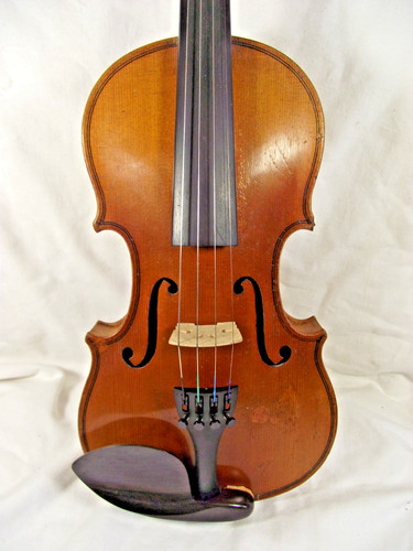 Old 4 size violin - e6.,