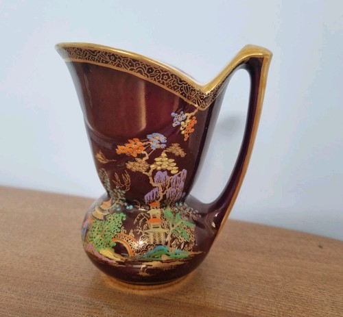 Vintage rouge royale crown - royale",