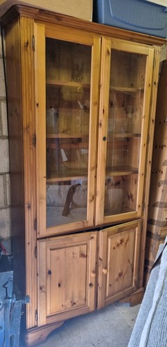 Solid pine glazed - pine, display
