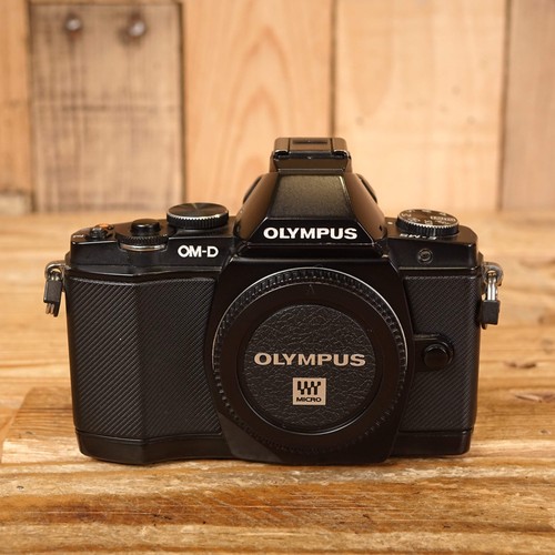 Used olympus m5 black - used, om-d