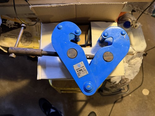 One tonne beam - beam, clamp.