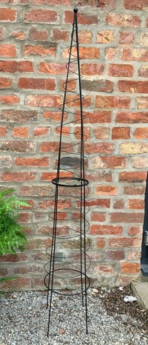 Spiral garden metal obelisk - spiral,