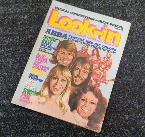 Vintage look magazine - look-in,