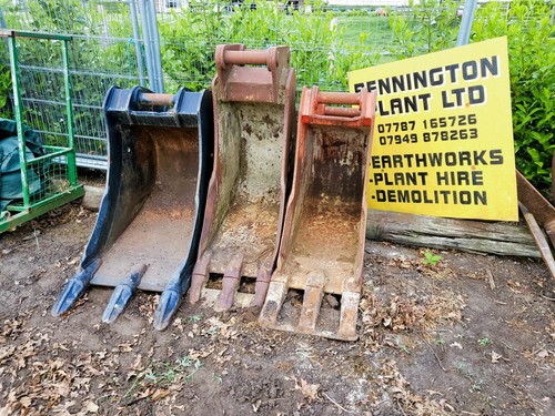 Section ton excavator - section, of
