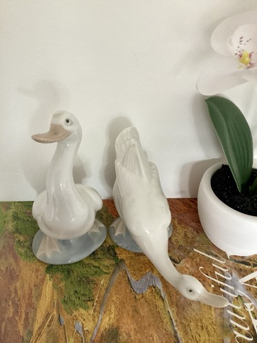 Nao lladro porcelain figurine - porcelain,