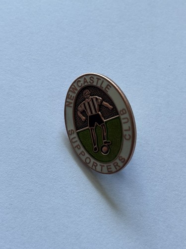 Newcastle united pin badge - united,