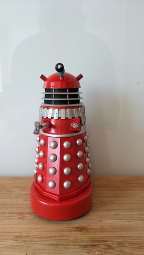Who red controller - dr,