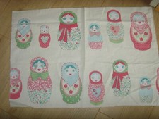 FABRIC REMNANT CREAM PINK