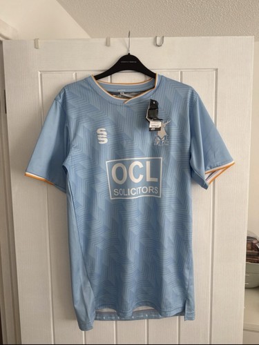 Mansfield town away - town,
