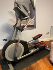 Cross Trainer - ProForm Endurance 720 elliptical trainer 