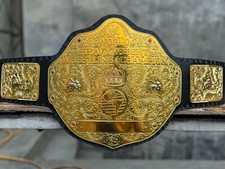 Big gold World heavyweight