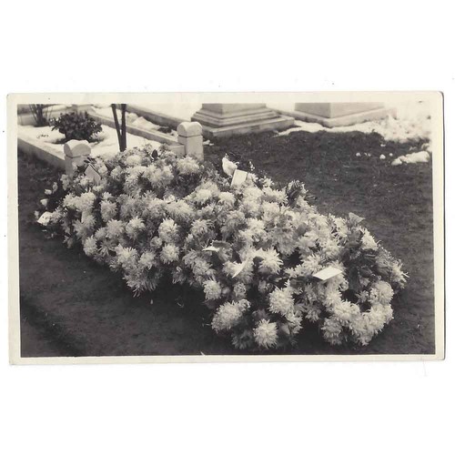 Bouquets grave rp - at,