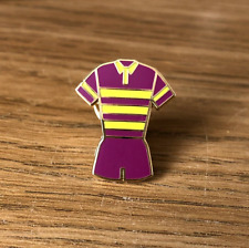 Huddersfield Giants Rugby League Retro Kit Metal Enamel Pin Badge