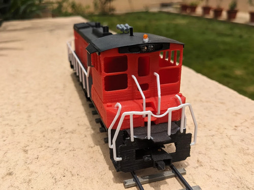 Scale mp15ac locomotive - s‑scale,