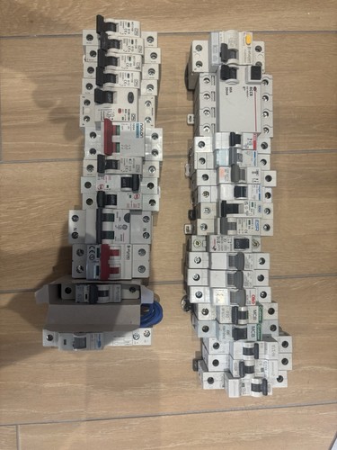 Fuse breaker bundle - bundle, (mcbs