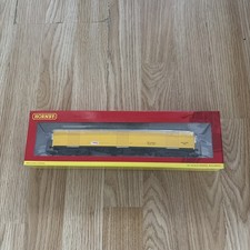 X1 Hornby Model Railways Mk1