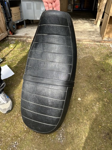 Triumph bonneville seat - triumph,